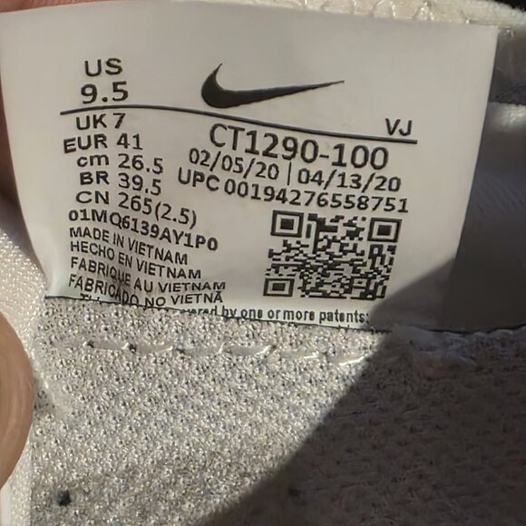 Nike Air Max 2090 Shoes Womens Size 9.5 Running CT1290-100 Sneakers - Picture 9 of 9